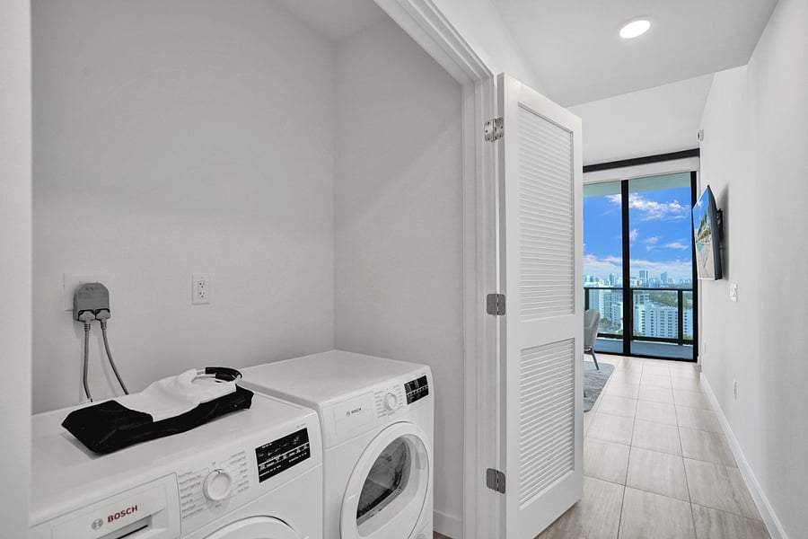 Furnished Finder property 1028090_1 photo 12