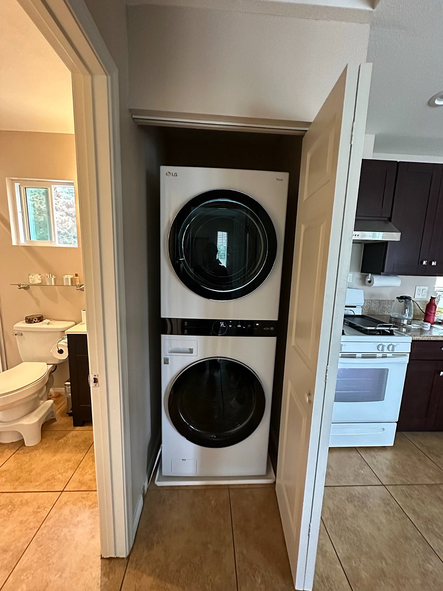 Furnished Finder property 1028096_1 photo 7