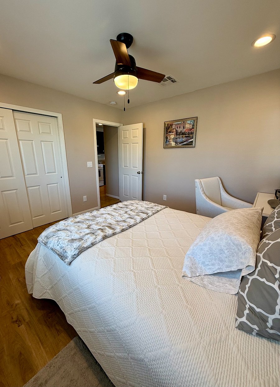 Furnished Finder property 1028096_1 photo 13