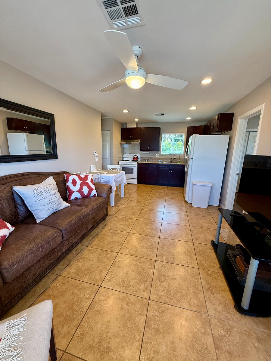 Furnished Finder property 1028096_1 photo 21