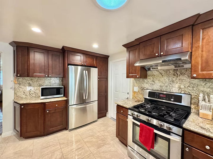 Furnished Finder property 1028112_1 photo 8