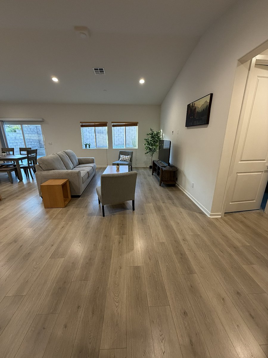 Furnished Finder property 1028113_1 photo 8