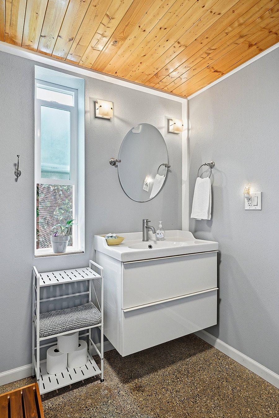 Furnished Finder property 1028115_1 photo 10