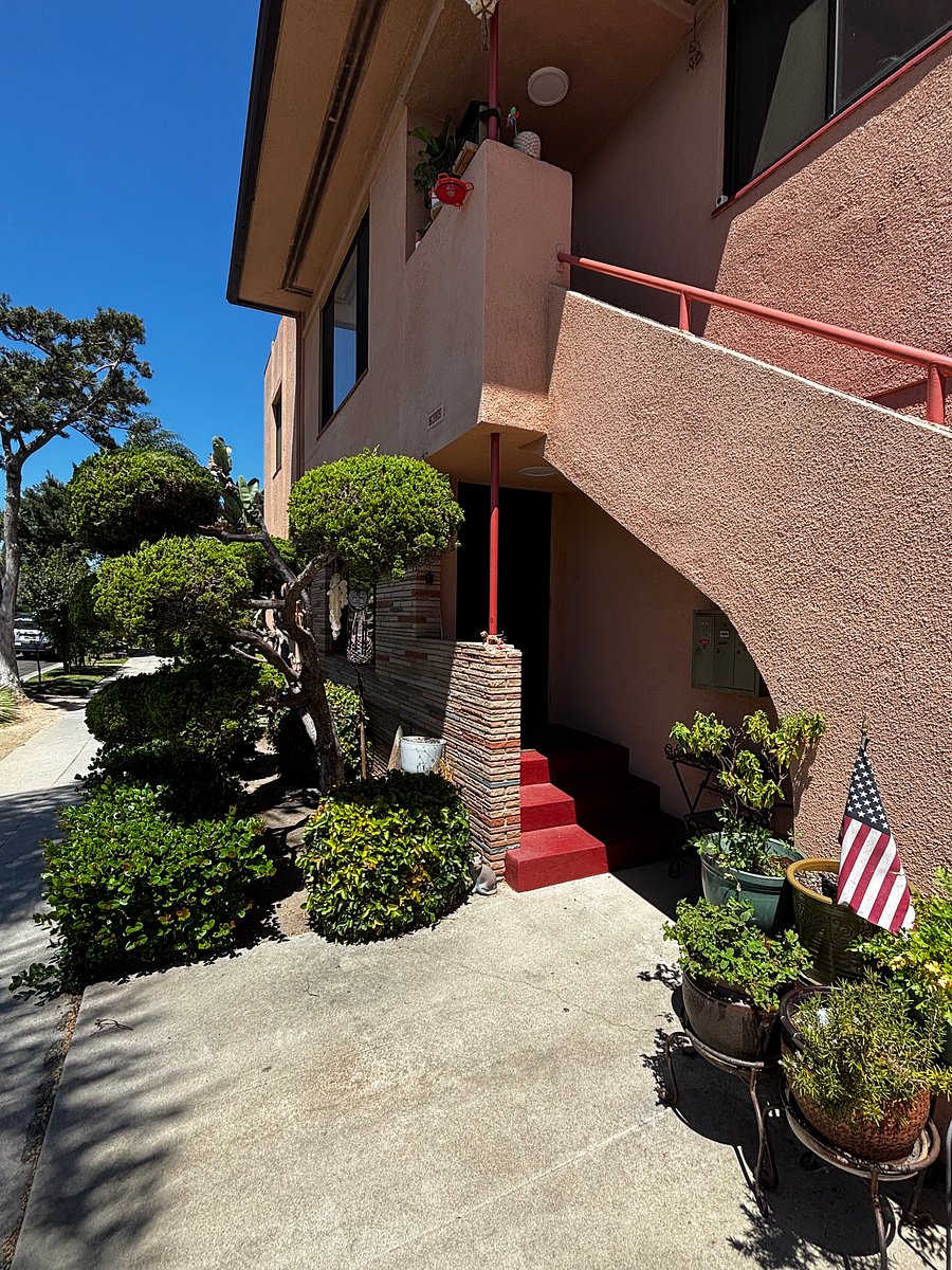 Furnished Finder property 1028121_1 photo 21
