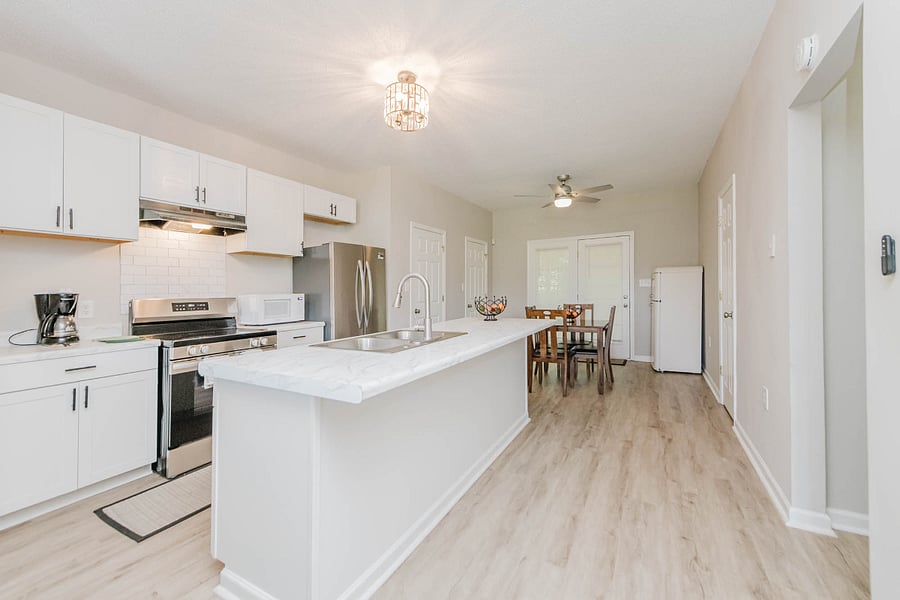 Furnished Finder property 1028130_1 photo 3
