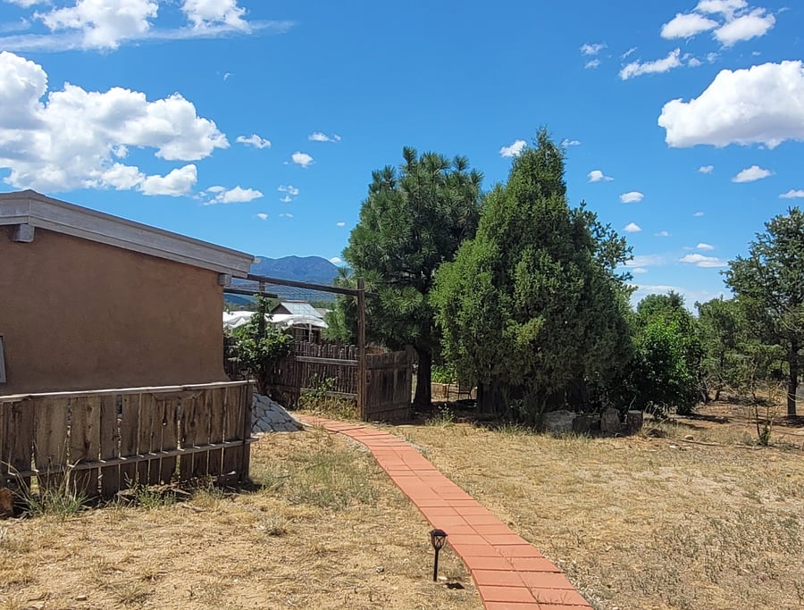 Furnished Finder property 1028133_1 photo 2
