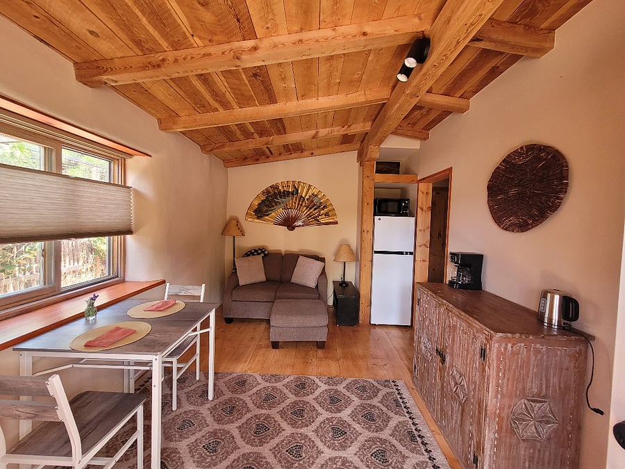 Furnished Finder property 1028133_1 photo 1