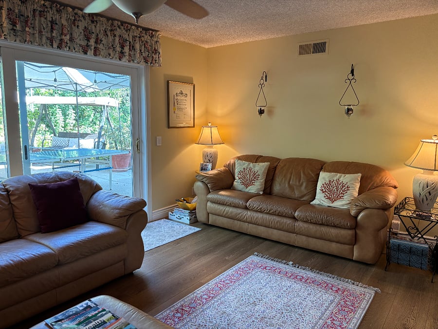 Furnished Finder property 1028135_1 photo 3