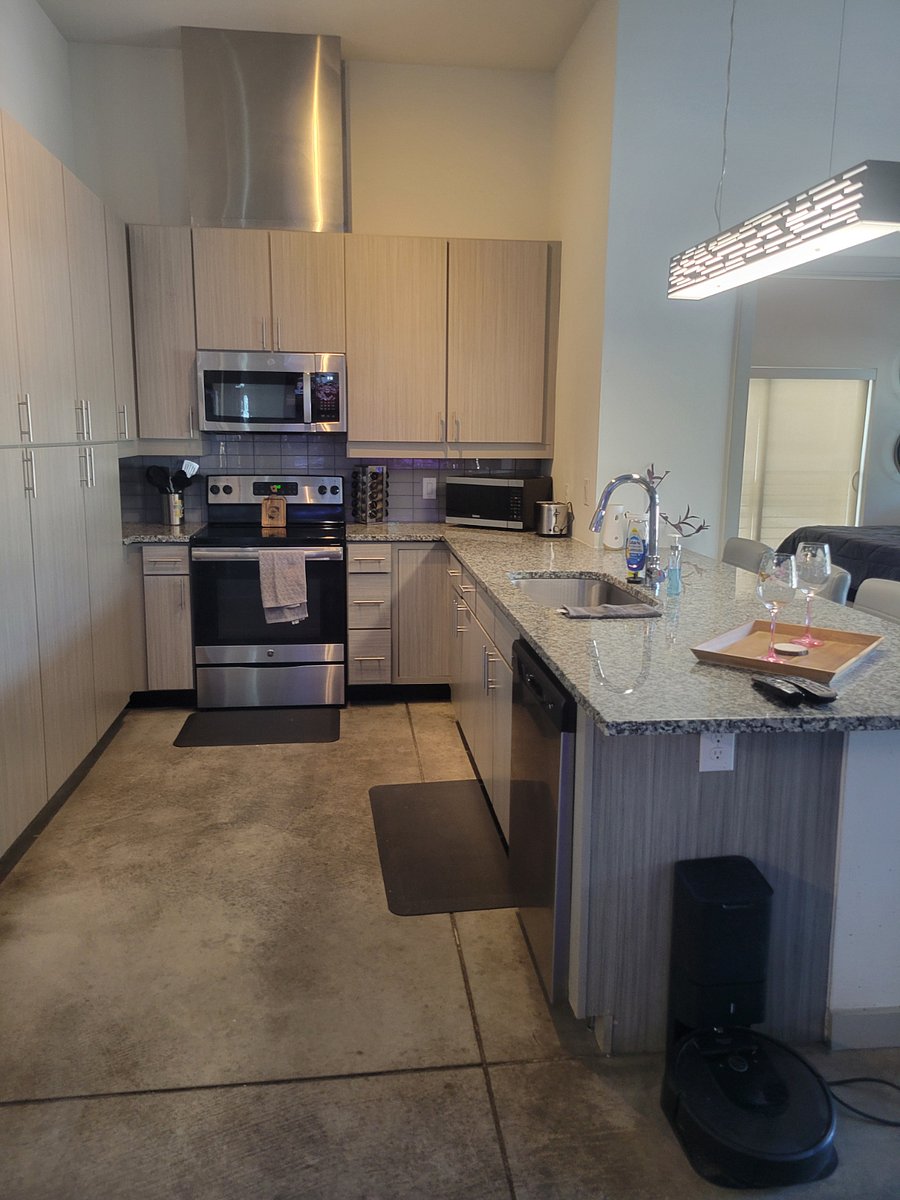 Furnished Finder property 1028174_1 photo 8