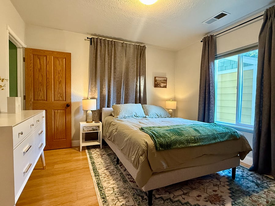 Furnished Finder property 1028186_1 photo 5