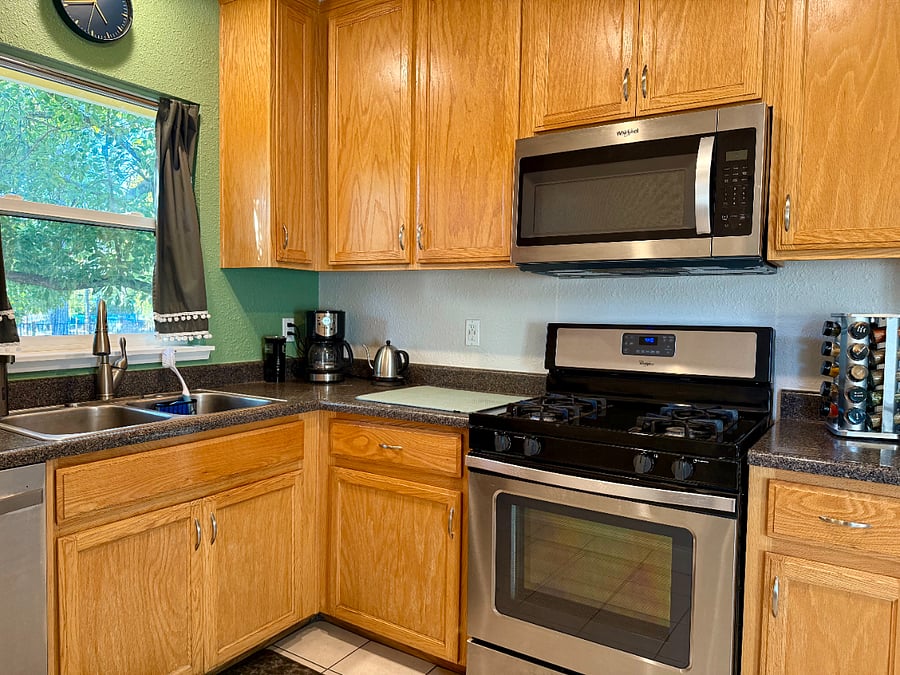 Furnished Finder property 1028186_1 photo 10