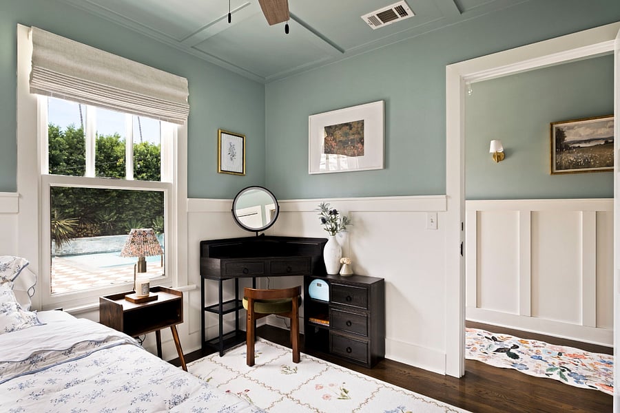 Bedroom 3 or office w/ ensuite bath