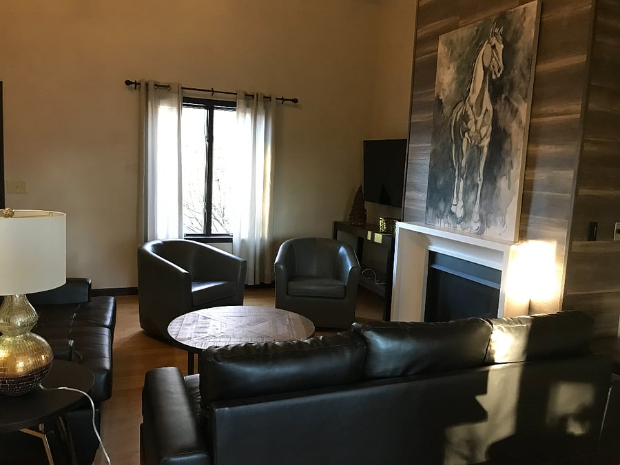 Furnished Finder property 1028202_1 photo 3