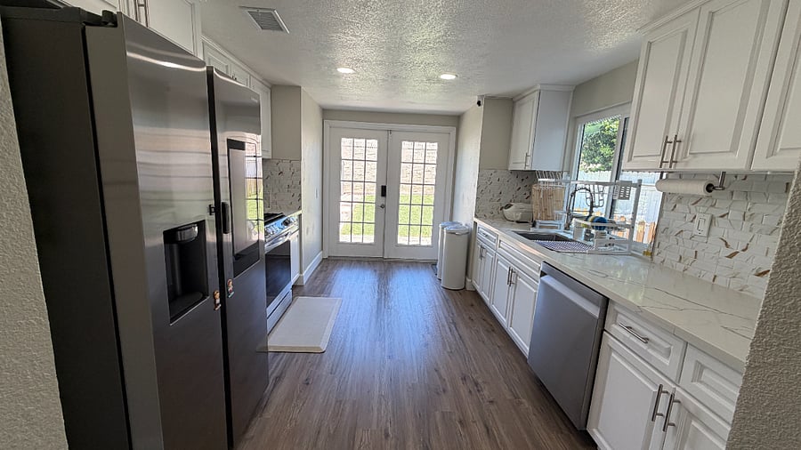 Furnished Finder property 1028205_1 photo 11