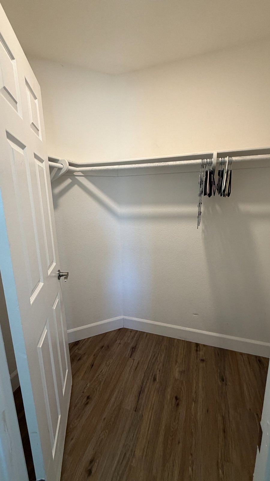 Furnished Finder property 1028205_1 photo 14