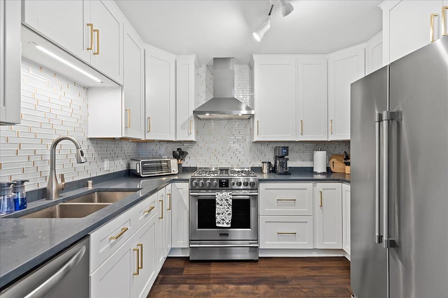 Furnished Finder property 1028207_1 photo 15