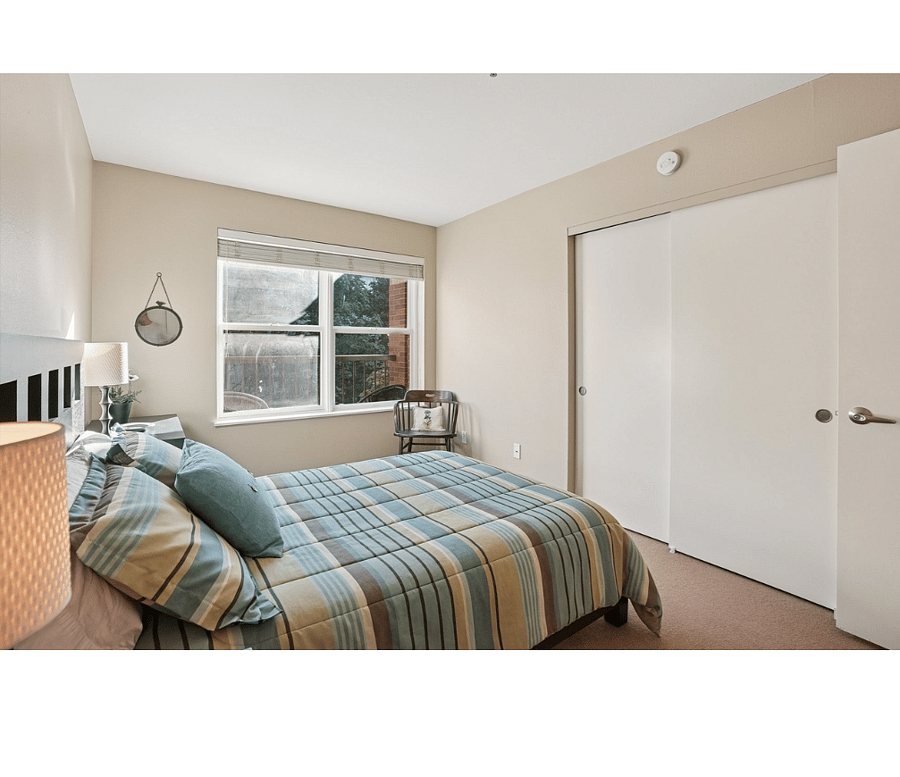 Furnished Finder property 1028223_1 photo 4