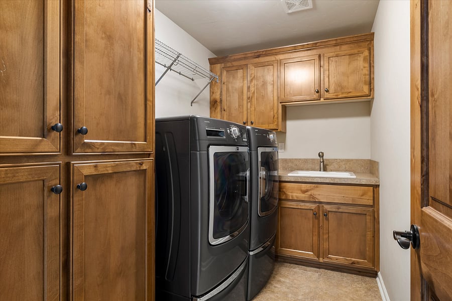 Furnished Finder property 1028227_1 photo 40