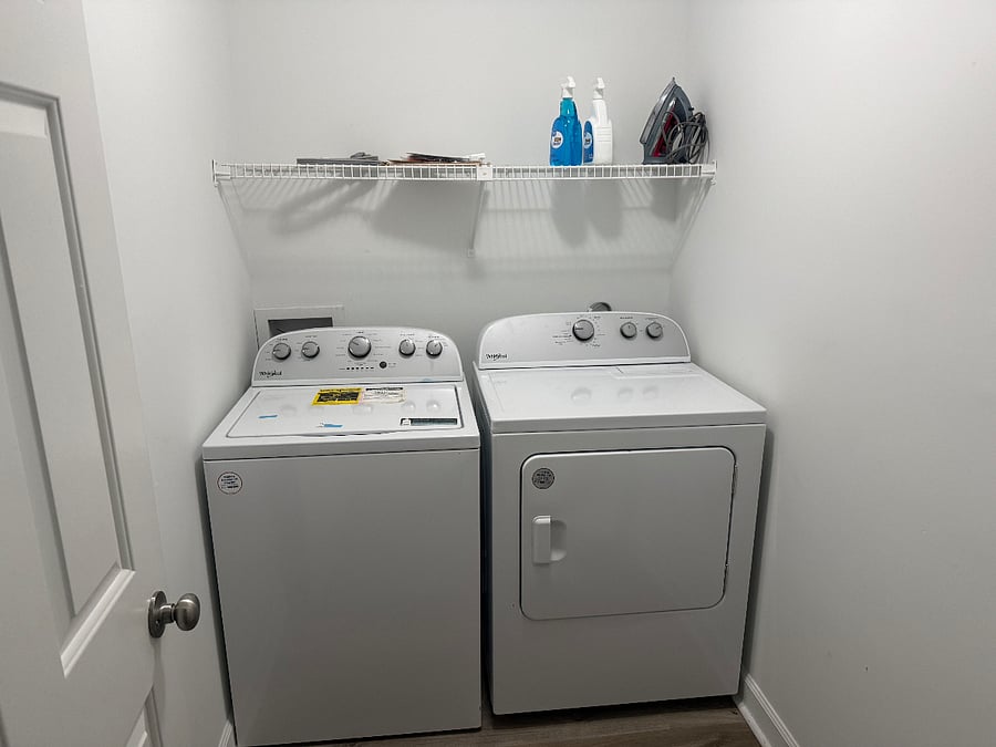 Furnished Finder property 1028235_1 photo 3