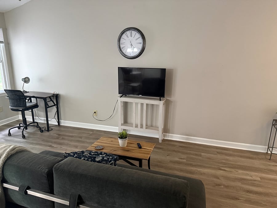 Furnished Finder property 1028235_1 photo 4
