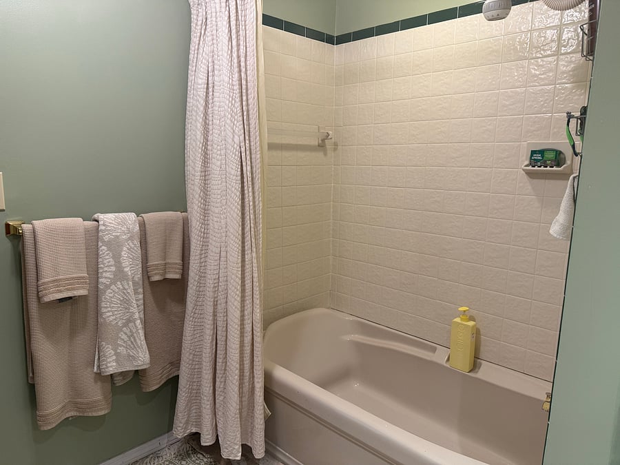 Furnished Finder property 1028237_1 photo 7
