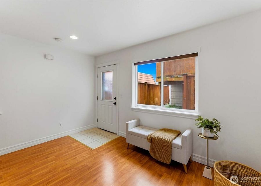 Furnished Finder property 1028241_1 photo 4