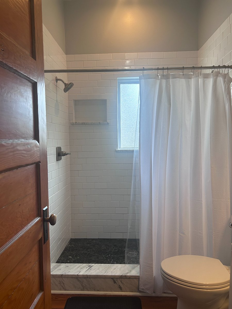 Furnished Finder property 1028242_1 photo 3