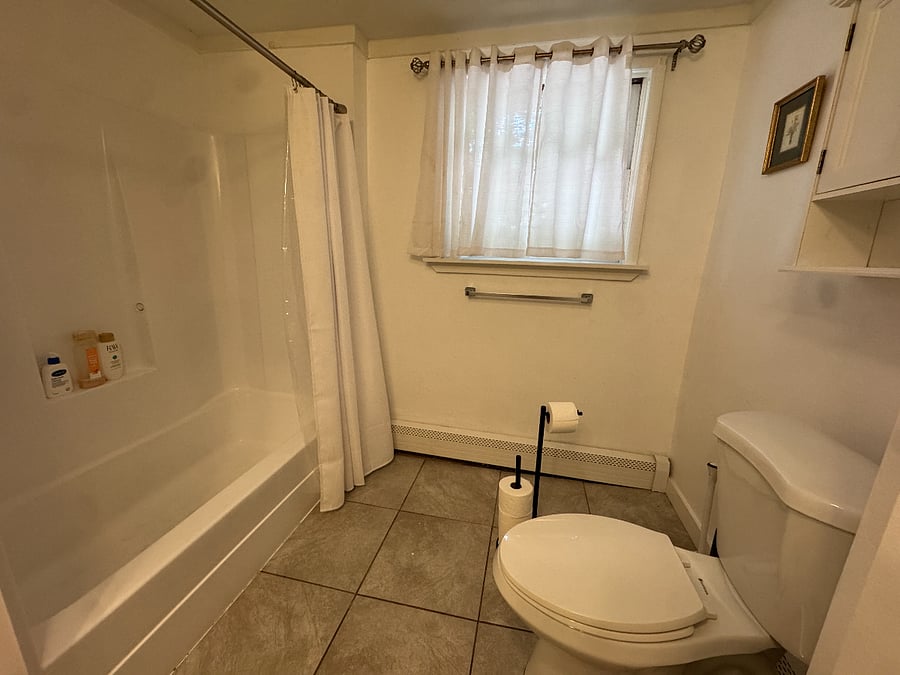 Furnished Finder property 1028247_1 photo 3