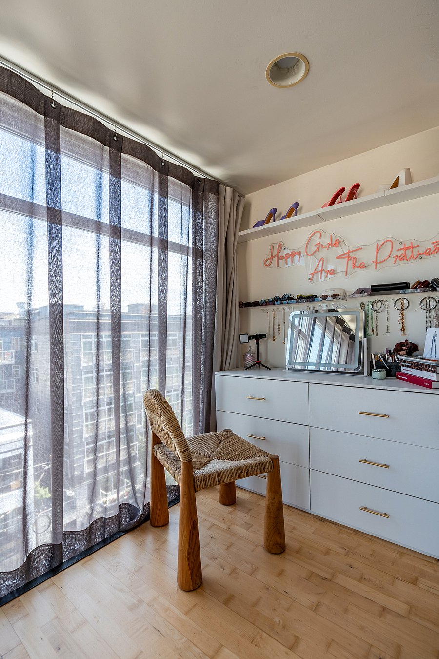 Furnished Finder property 1028259_1 photo 33