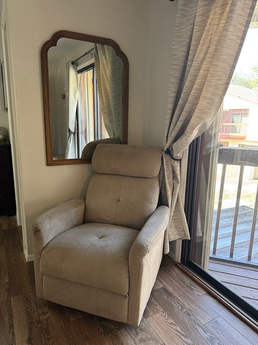 Main bedroom