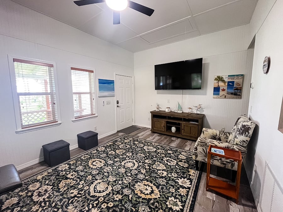 Furnished Finder property 1028272_1 photo 2