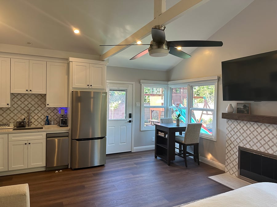 Furnished Finder property 1028274_1 photo 11