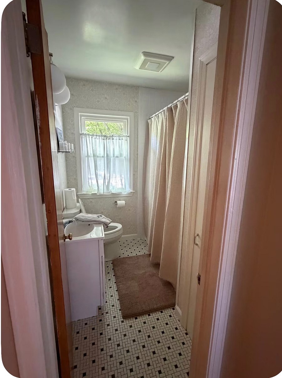 First floor full bath. It is quaint but functional!