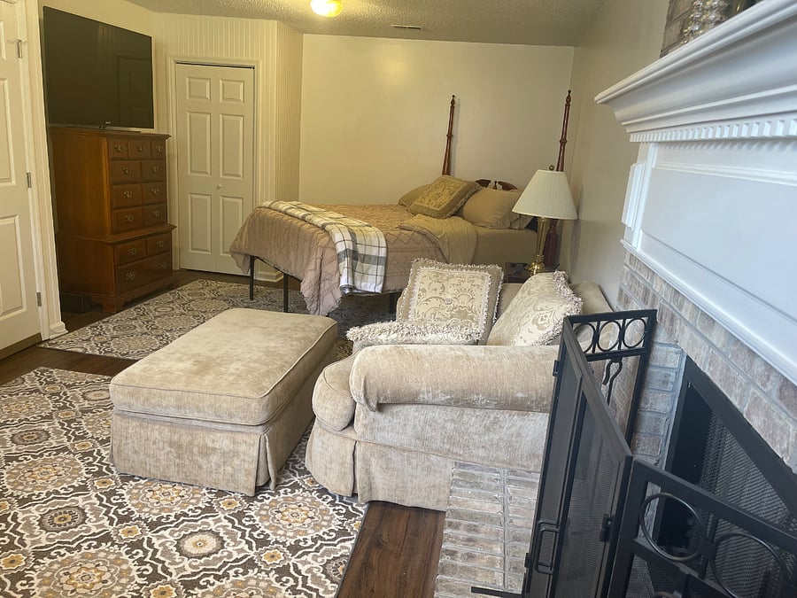 Furnished Finder property 1028280_1 photo 4