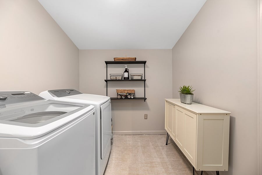 Furnished Finder property 1028299_1 photo 21