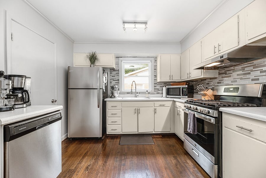 Furnished Finder property 1028299_1 photo 6