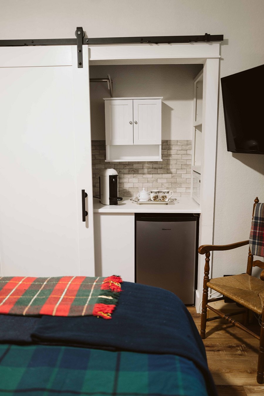 Furnished Finder property 1028307_1 photo 27