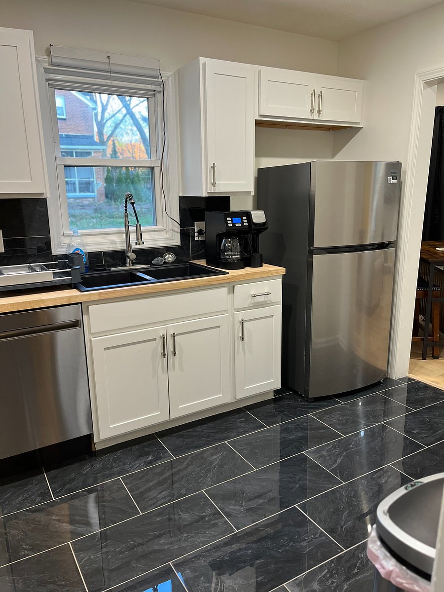 Furnished Finder property 1028318_1 photo 8
