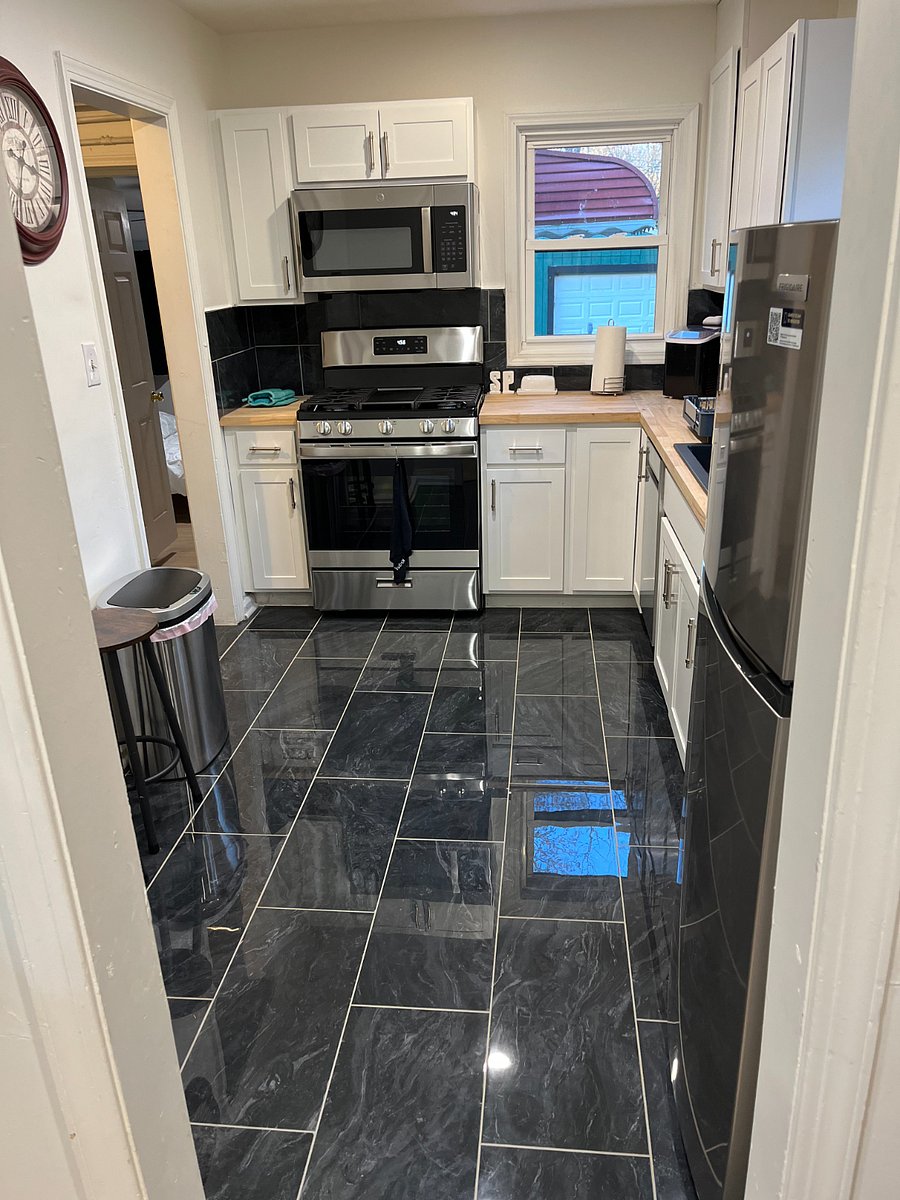 Furnished Finder property 1028318_1 photo 10