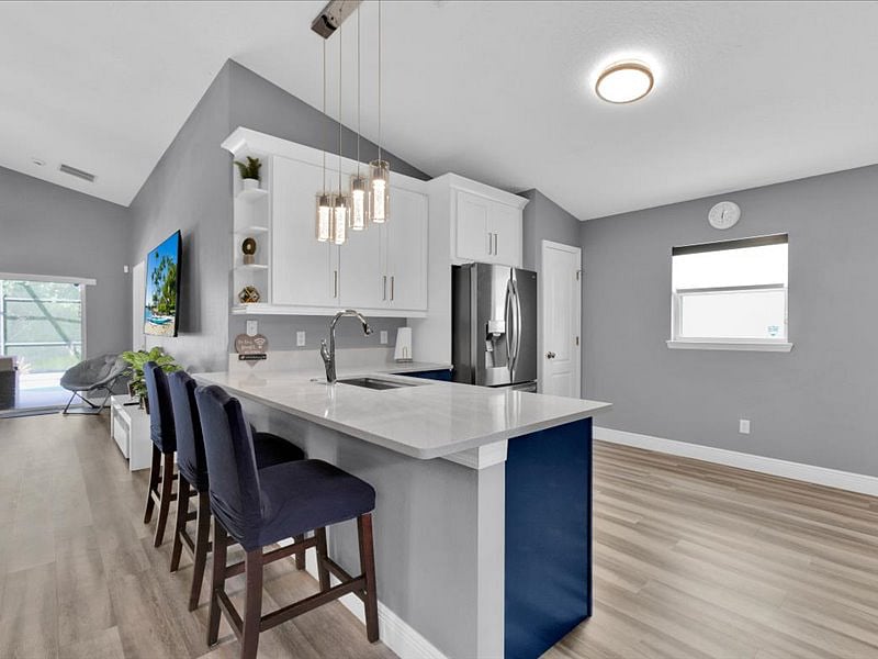 Furnished Finder property 1028327_1 photo 7