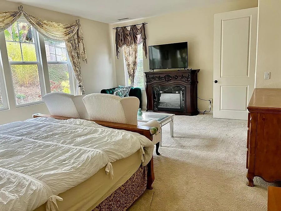 Furnished Finder property 1028332_1 photo 37