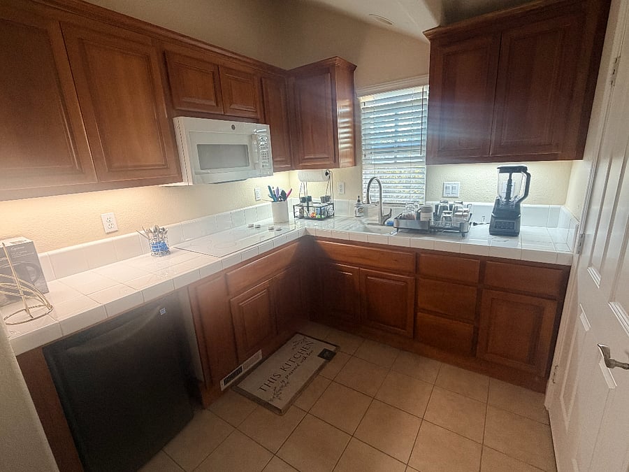 Furnished Finder property 1028354_1 photo 4