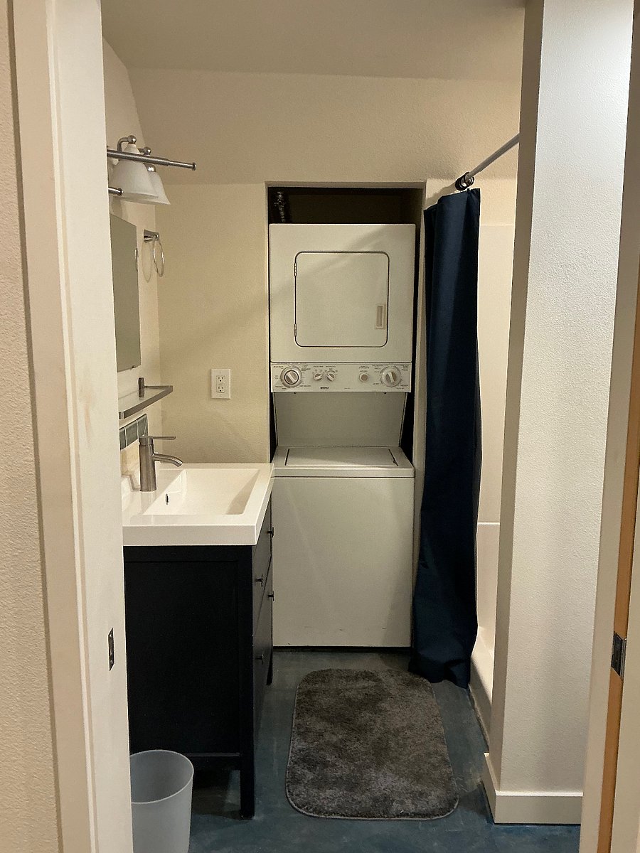in-unit washer and dryer