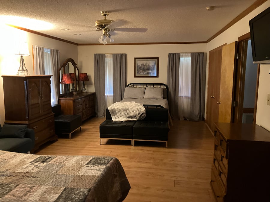 Furnished Finder property 1028375_1 photo 1