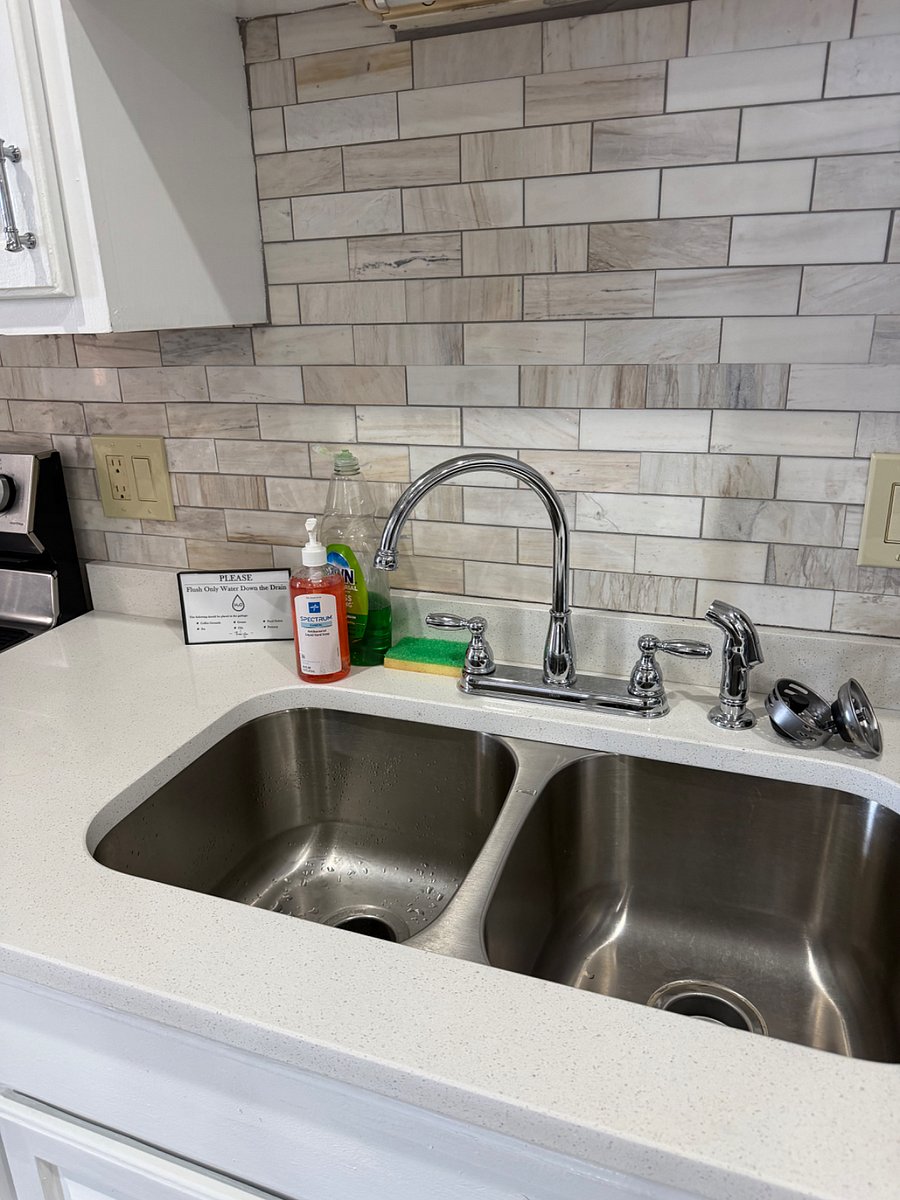 Furnished Finder property 1028377_1 photo 8