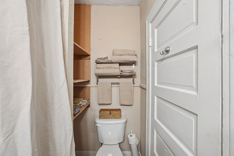 Furnished Finder property 1028385_1 photo 12