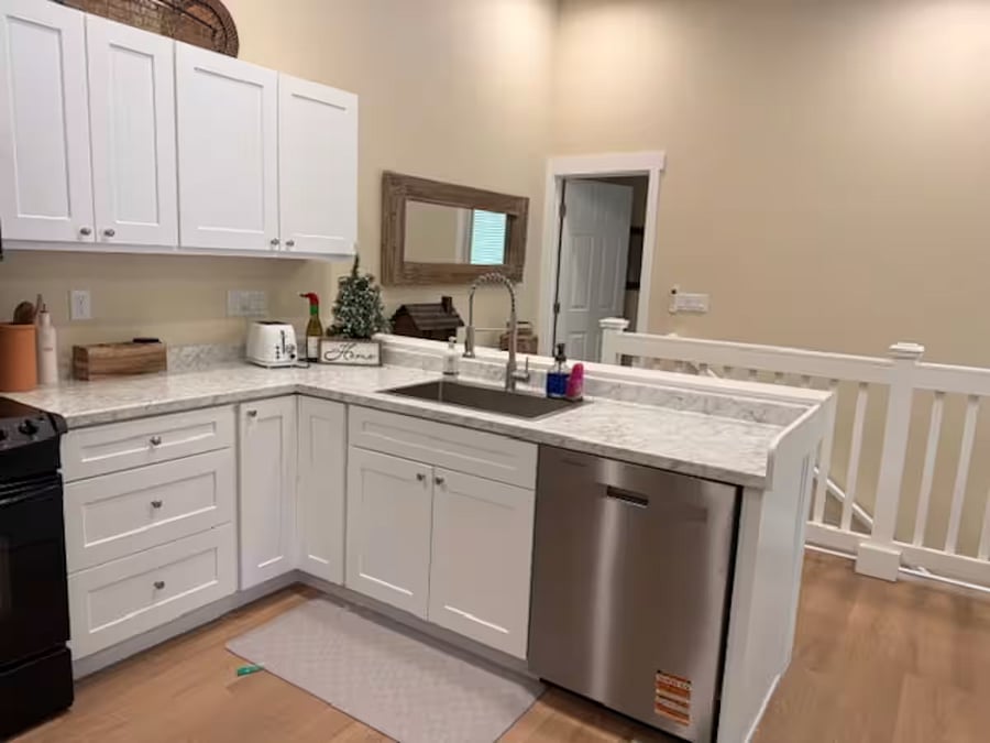 Furnished Finder property 1028395_1 photo 8