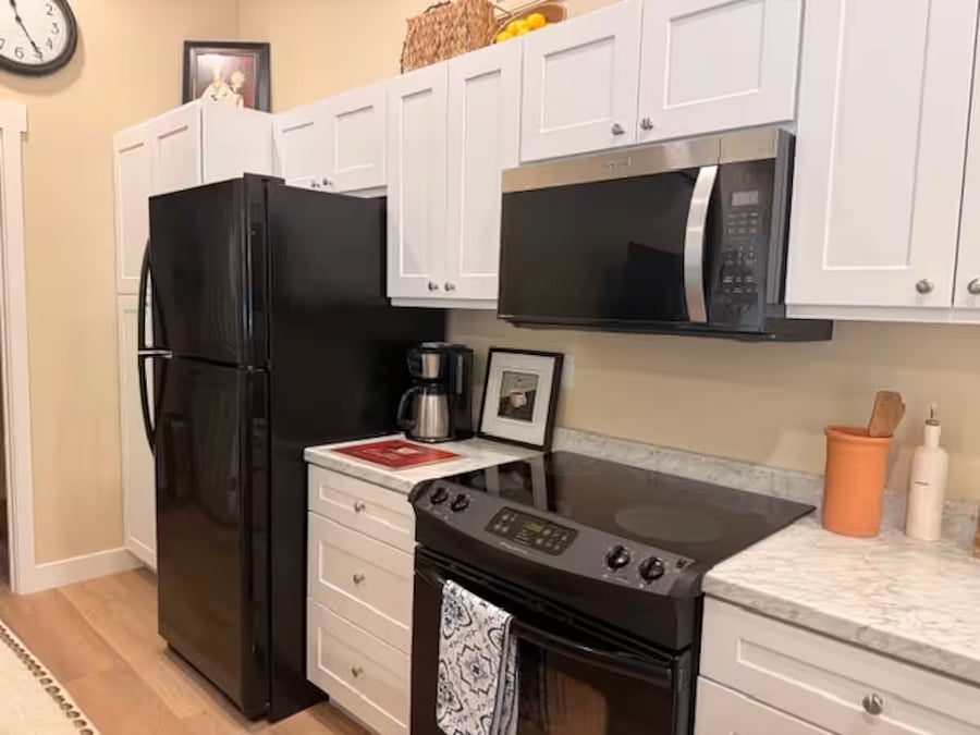 Furnished Finder property 1028395_1 photo 9