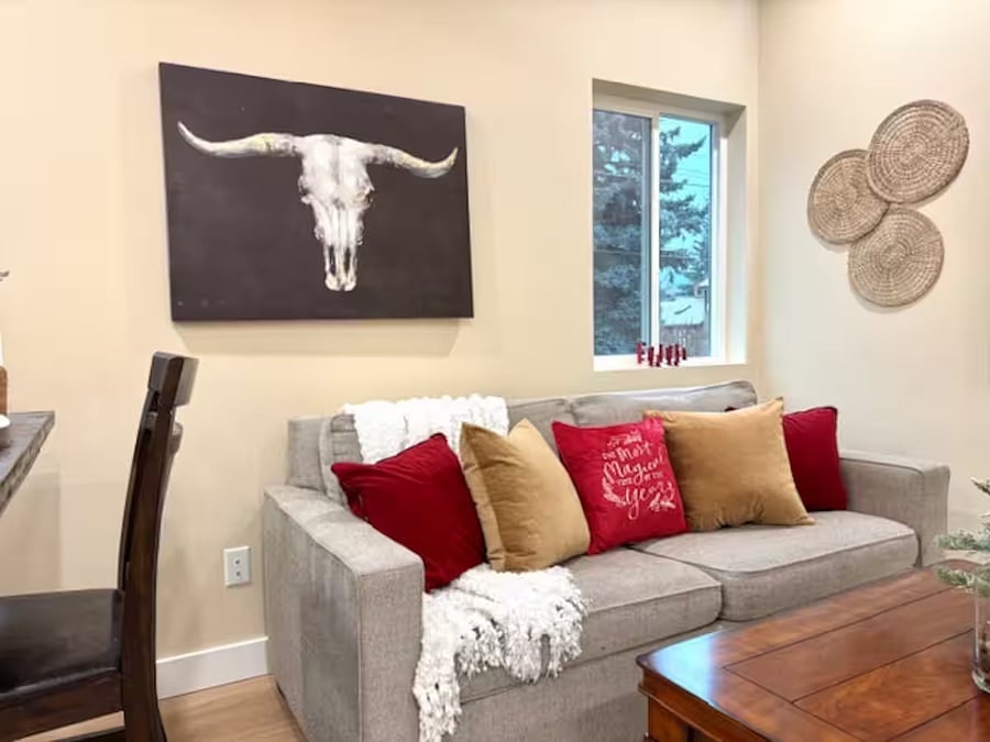 Furnished Finder property 1028395_1 photo 3