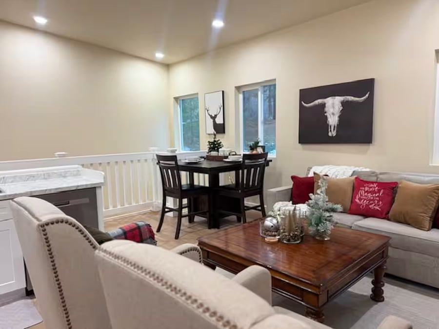 Furnished Finder property 1028395_1 photo 4